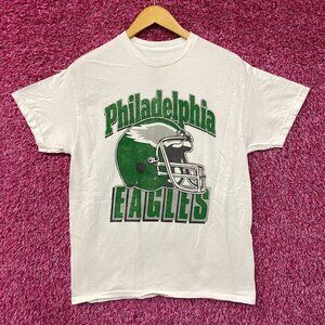 NFL Junk Food Philadelphia Eagles Tshirt SIZE Small